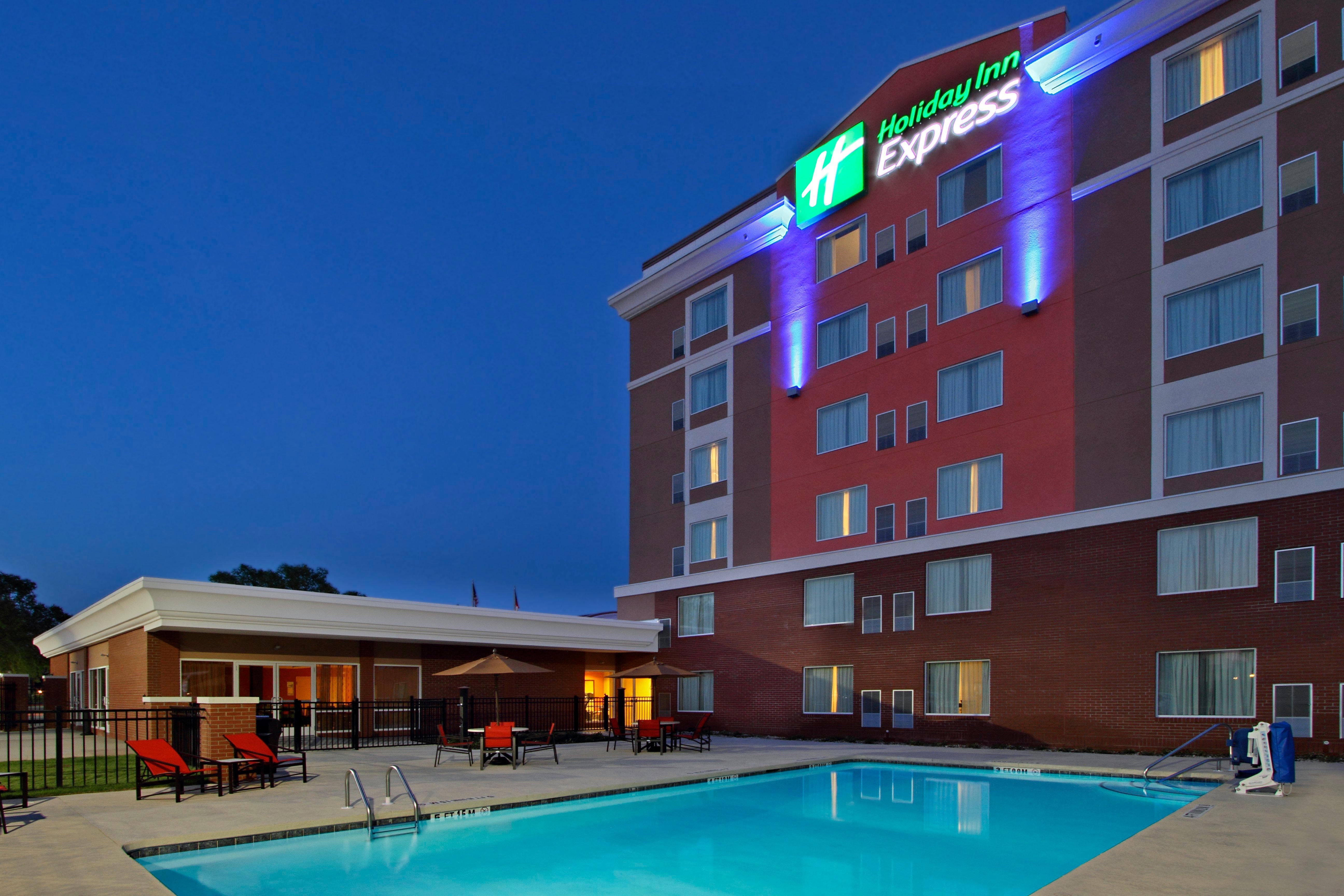 Holiday Inn Express Augusta Downtown, An Ihg Hotel Exterior foto